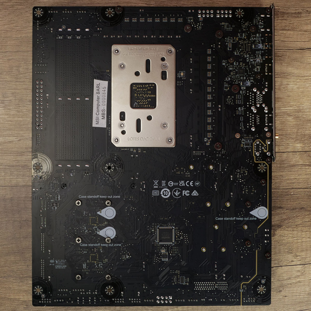 msi mpg x870e carbon wifi backside