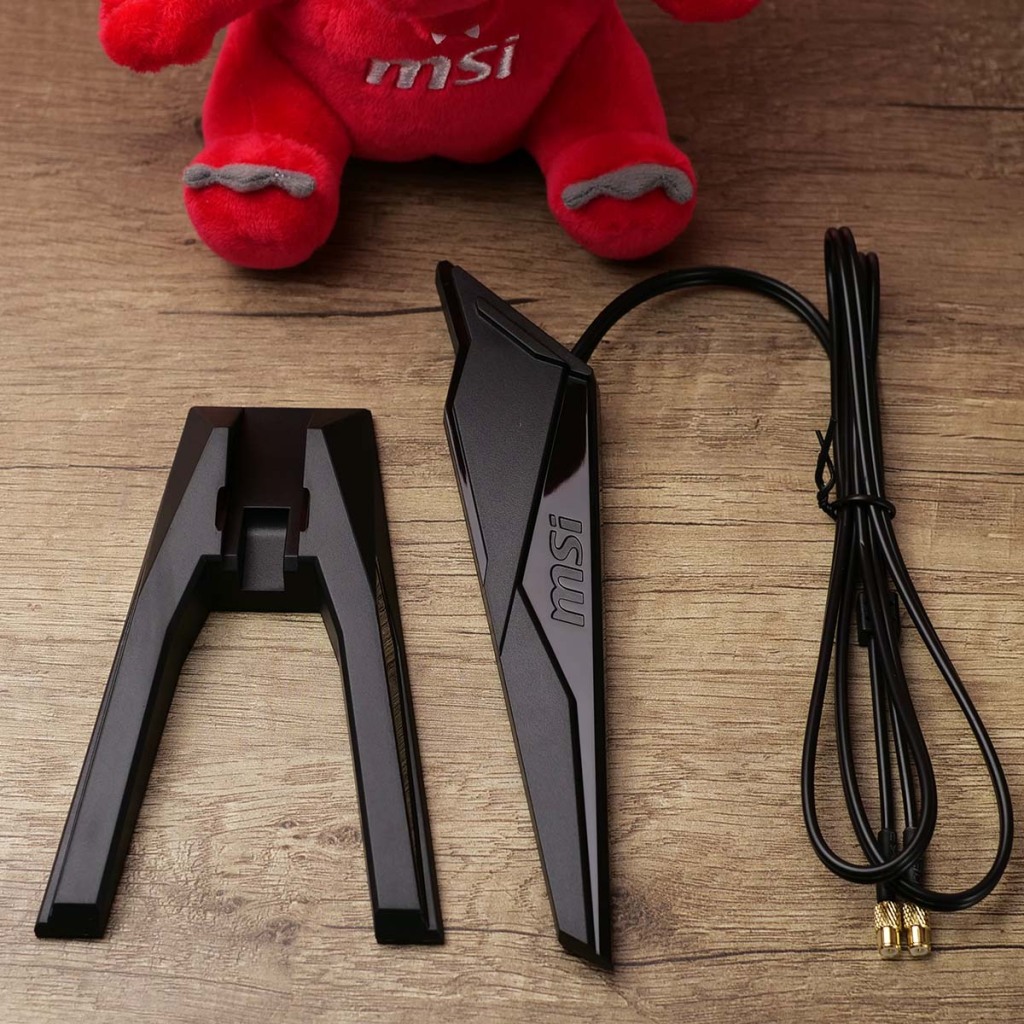 msi mpg x870e carbon wifi unboxing antenne wifi 7