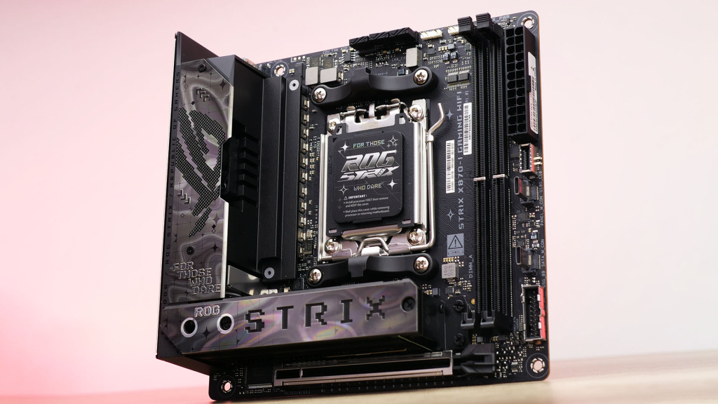 rog strix x870 i 2 slots ddr5 8400 mhz