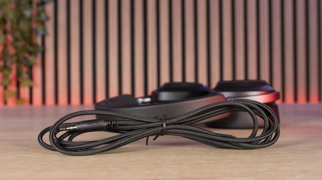 ASUS ROG DELTA II câble 3.5