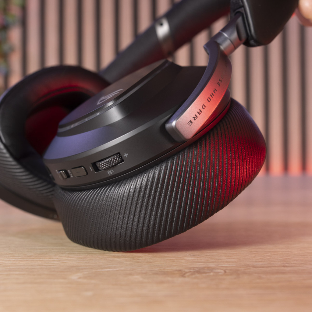 ASUS ROG DELTA II tissu oreillettes 1