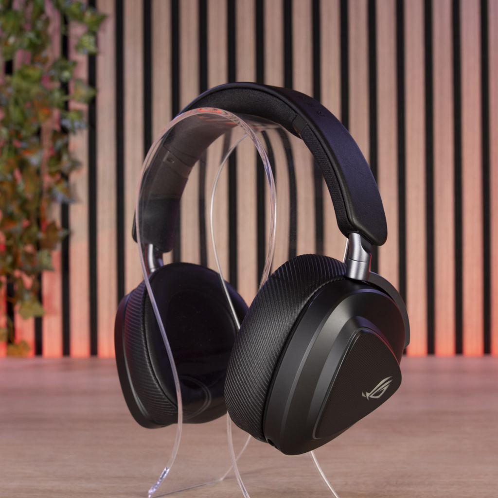 ASUS ROG DELTA II trois quarts