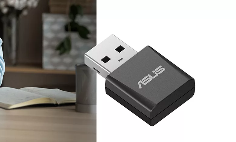 ASUS USB-BE92 Nano : un adaptateur USB compact Wi-Fi 7 1 Adapateur ASUS USB BE92 Nano Couv
