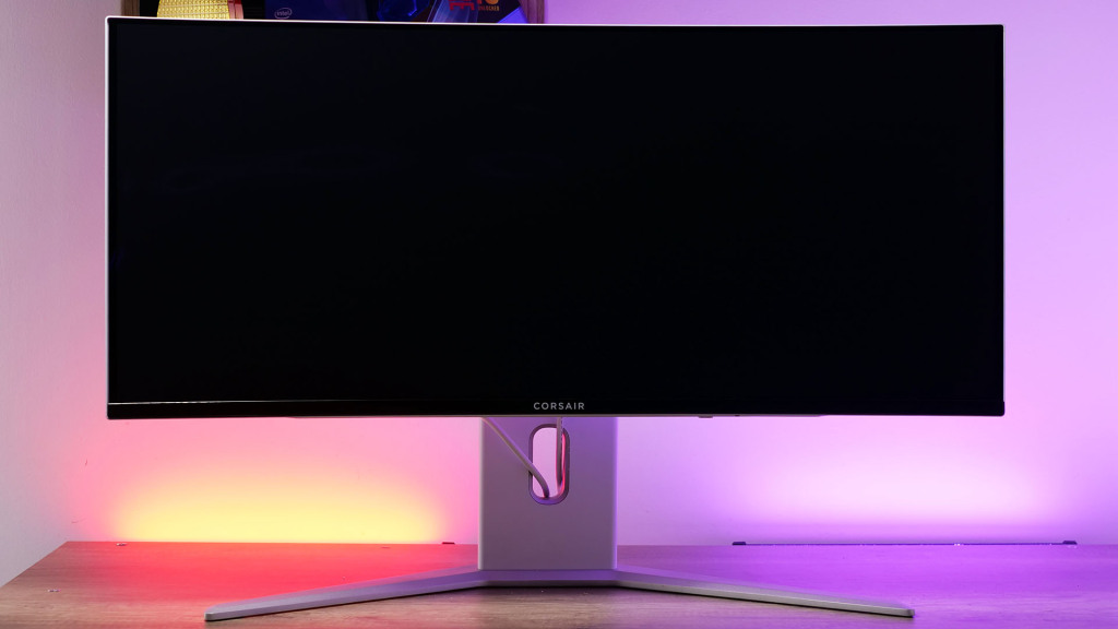 Corsair XENEON 34WQHD240 C QD OLED borders