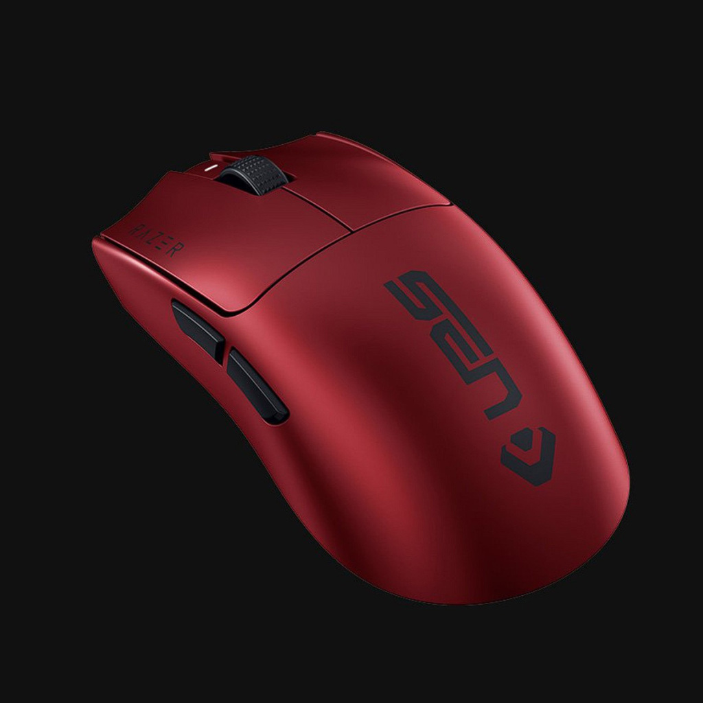 La souris RAZER Viper V3 Pro s'habille en rouge pour une collaboration avec l'équipe d'eSports Sentinels 2 RAZER Viper V3 Pro Sentinels 3