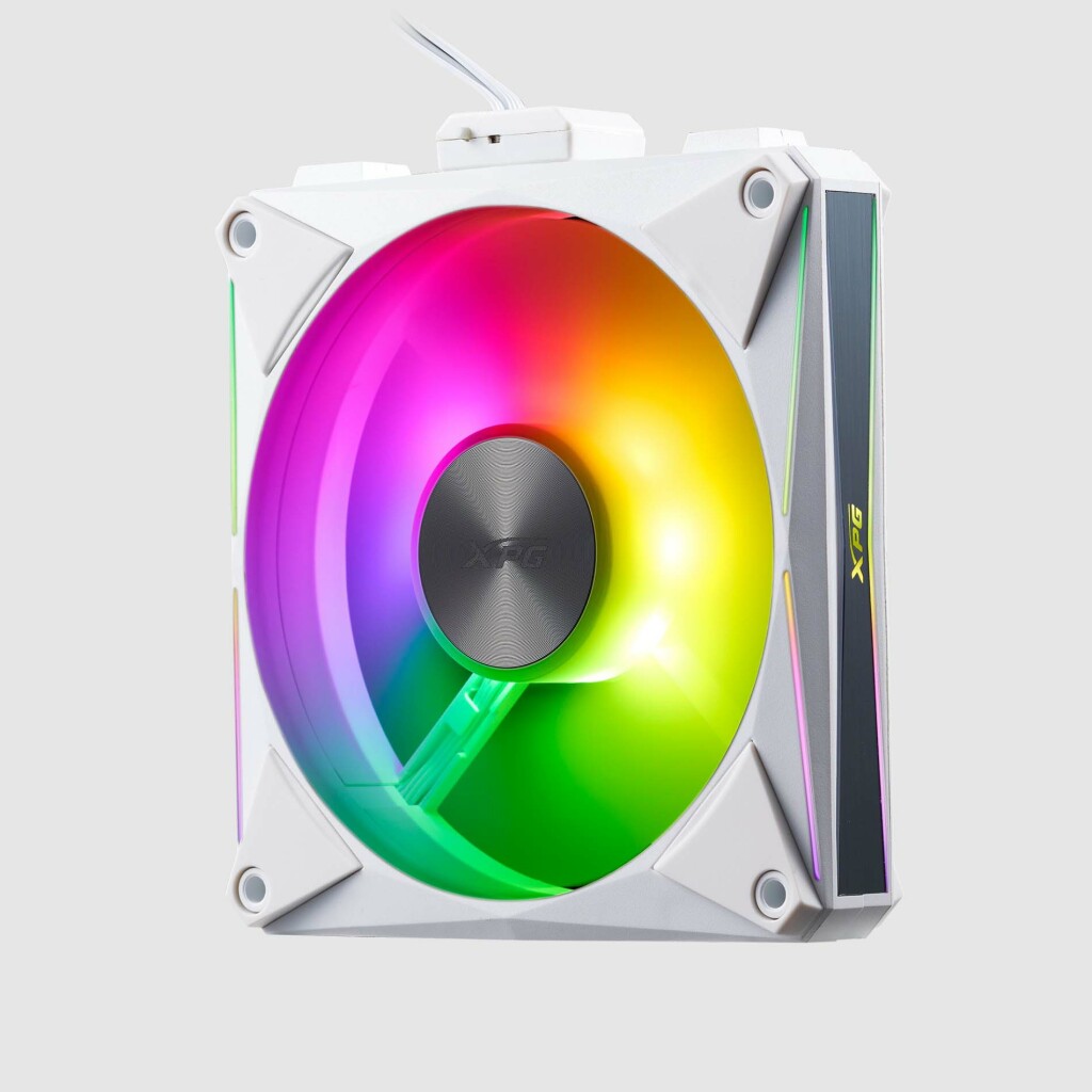XPG fait évoluer son boîtier STARKER et présente les ventilateurs HURRICANE MAG 7 XPG HURRICANE MAG blanc