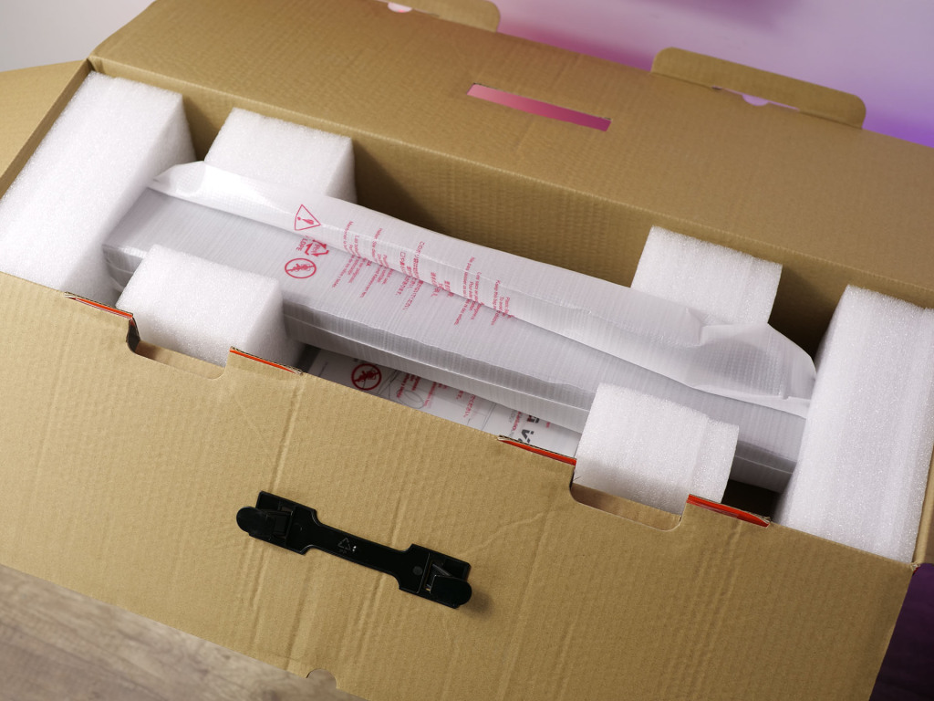 barre sone creative sound blaster katana v2 unboxing 03