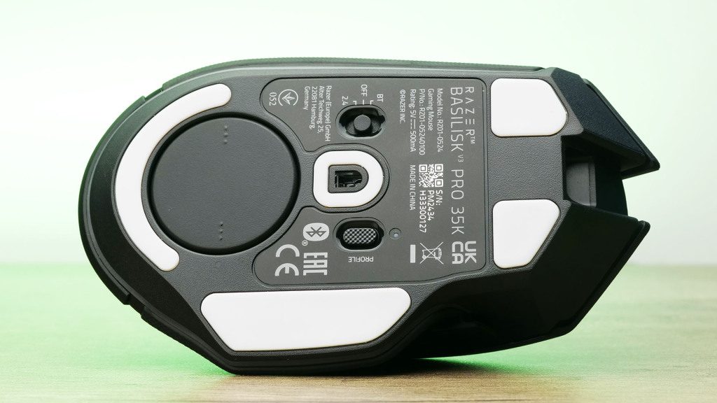 razer basilisk v3 pro 35k detail patins