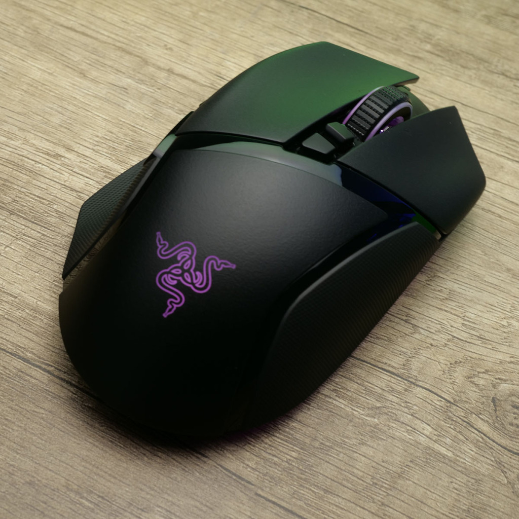 razer basilisk v3 pro 35k rgb 02