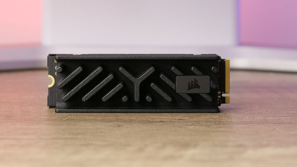 test corsair mp700 elite 2 to heatsink 01