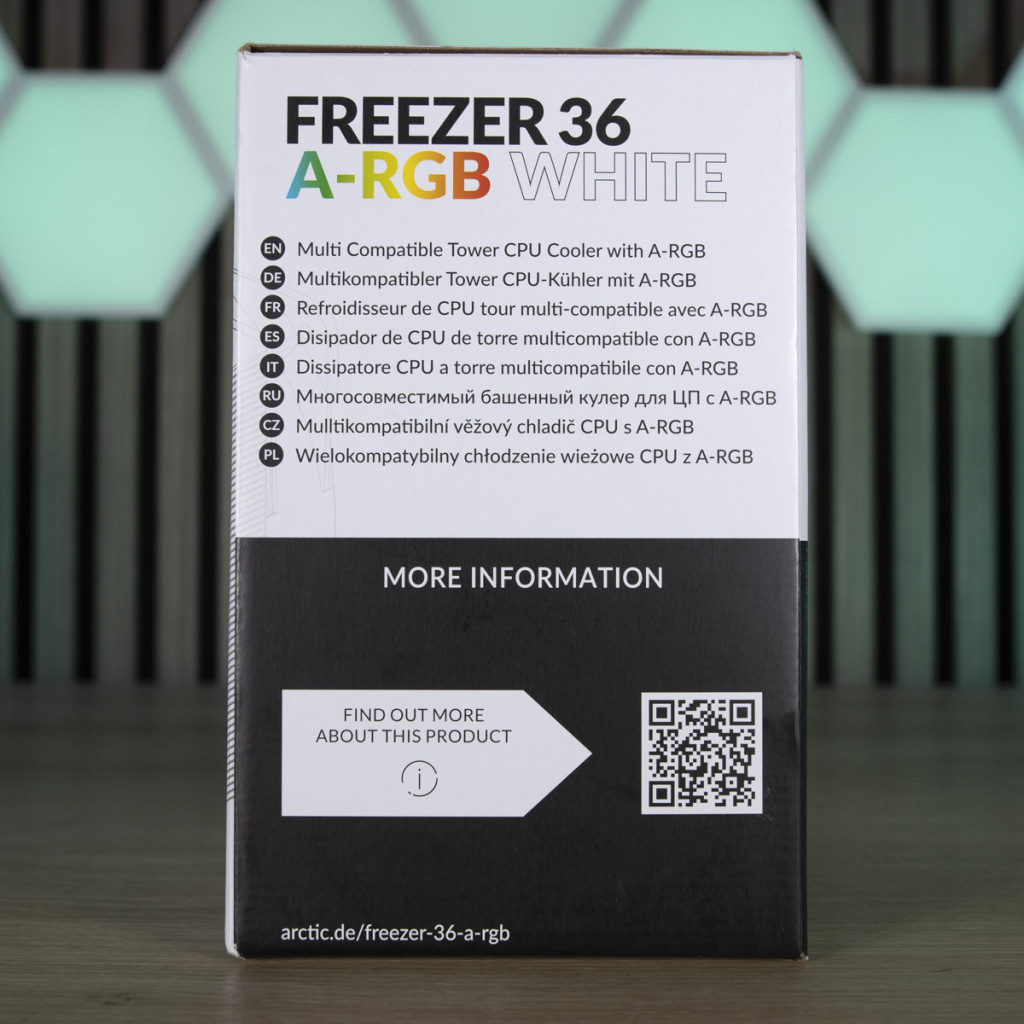 ARCTIC Freezer 36 A RGB emballage petit côté 1