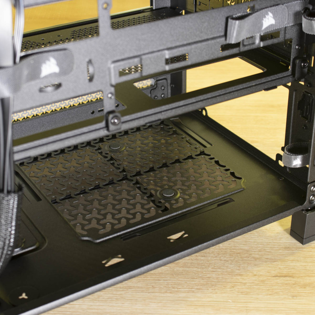 CORSAIR FRAME 4000D emplacement alimentation