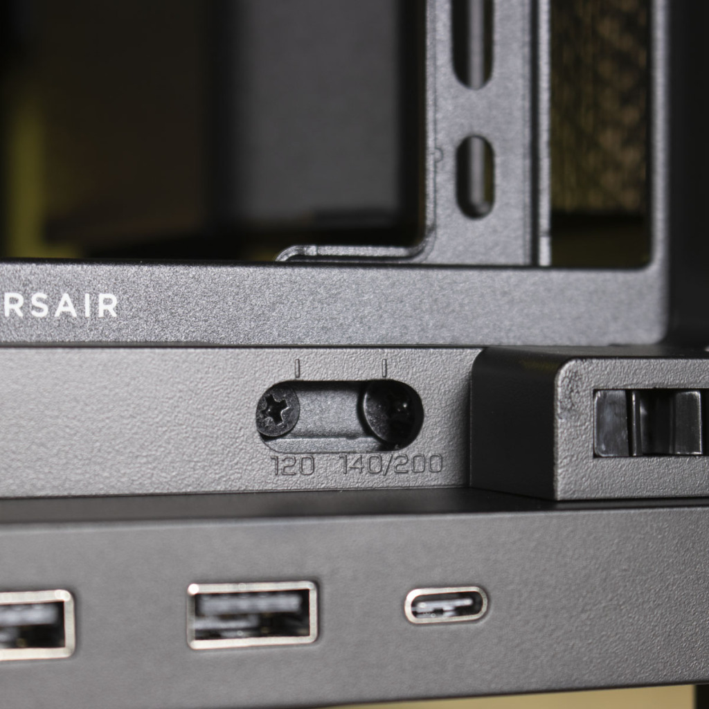 CORSAIR FRAME 4000D infinirail façade