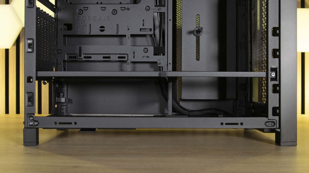 CORSAIR FRAME 4000D paroi cache alimentation amovible
