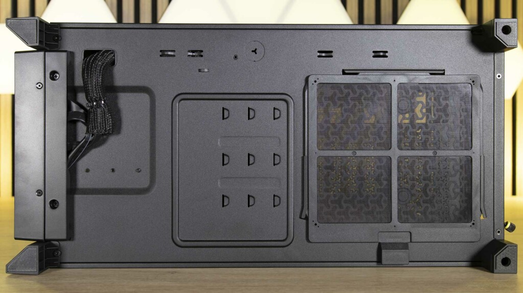 CORSAIR FRAME 4000D paroi inférieure