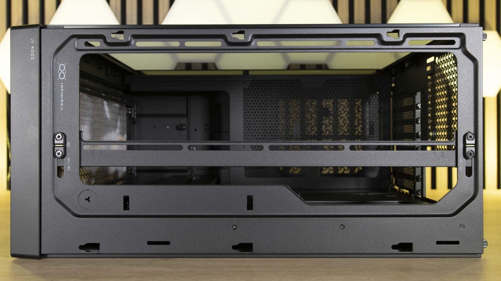 CORSAIR FRAME 4000D rail 120 mm