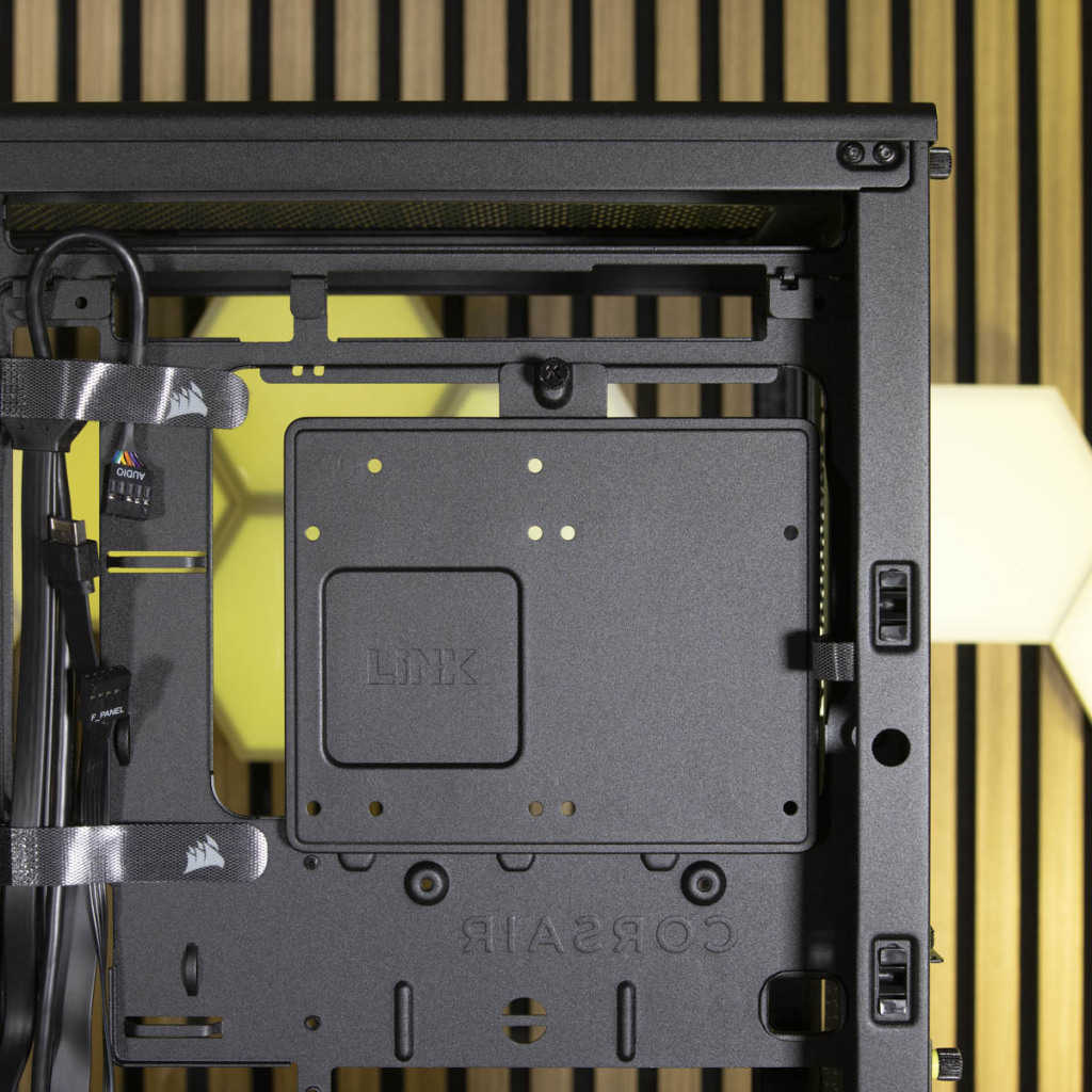 CORSAIR FRAME 4000D support disque dur