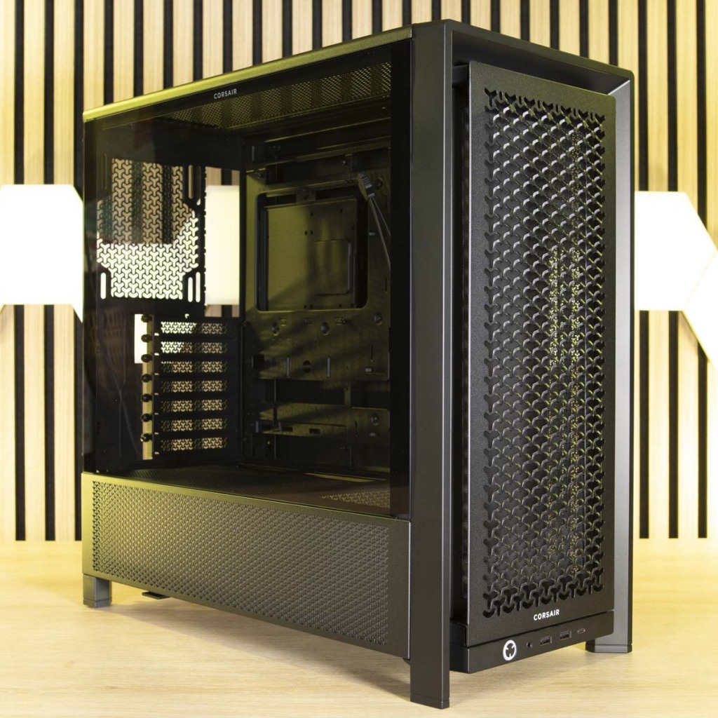 CORSAIR FRAME 4000D trois quarts avant