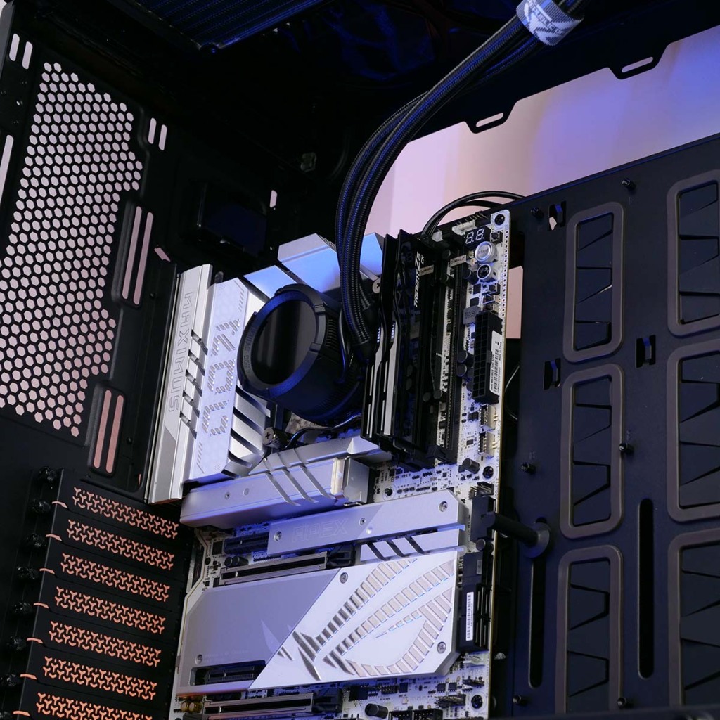 Corsair 9000D Airflow assembly 01