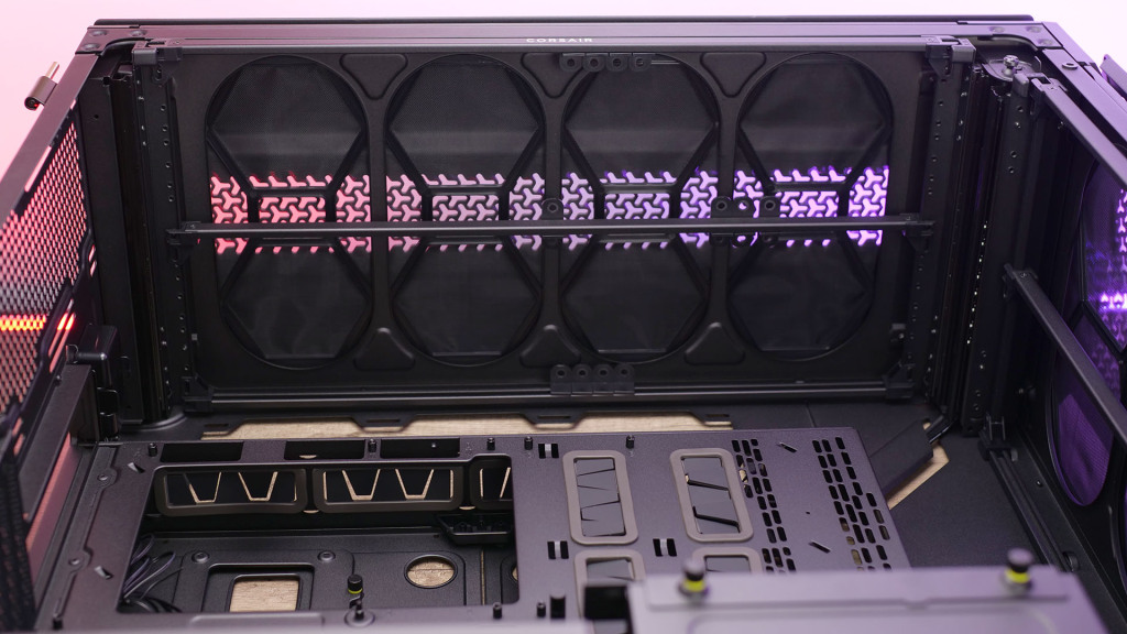 Corsair 9000D Airflow int top
