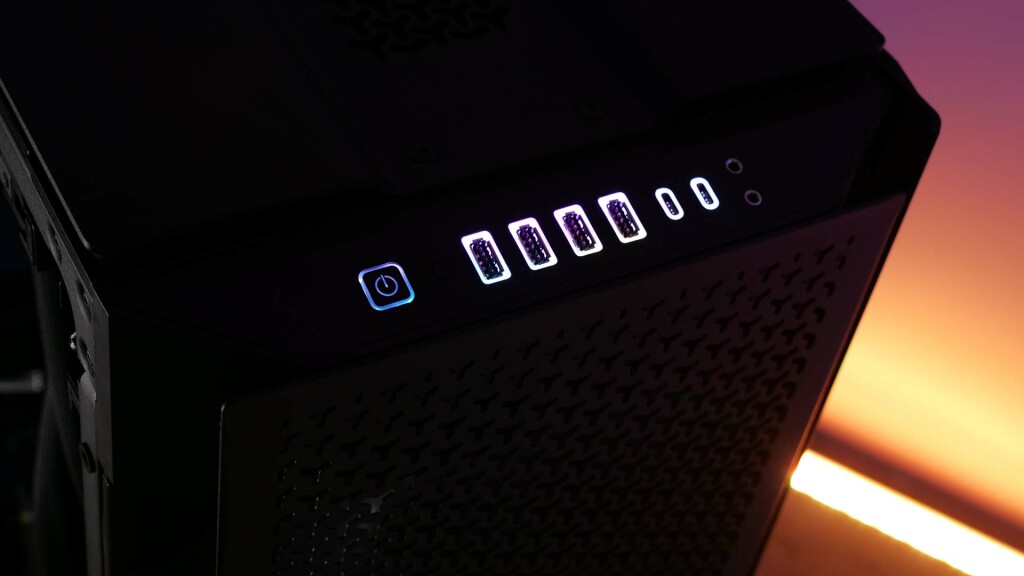 Corsair 9000D Airflow rgb io demo