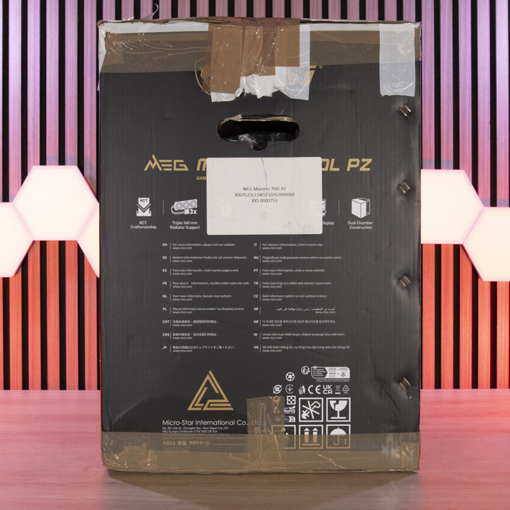 MSI MEG Maestro 700L PZ petit côté 2
