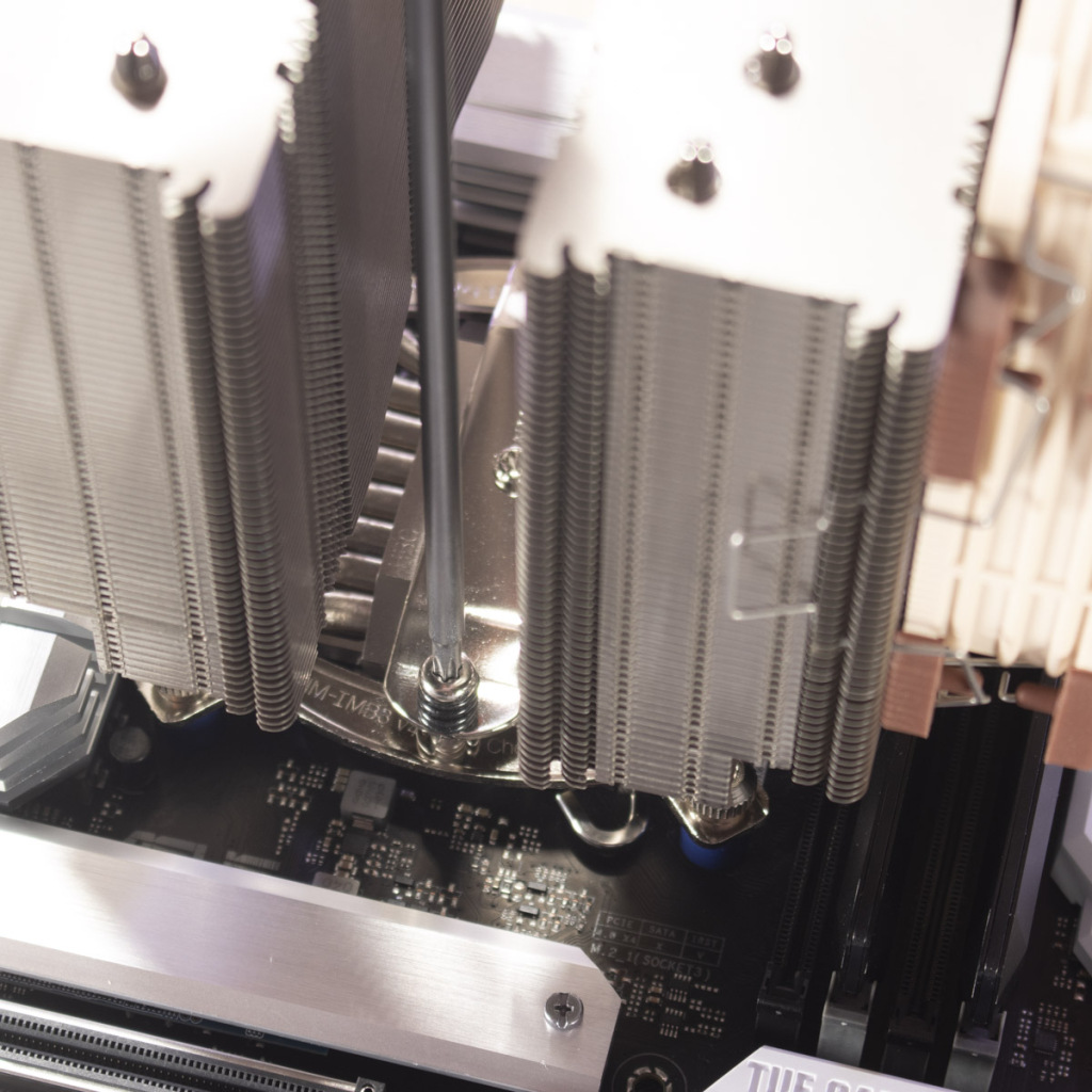 NOCTUA NH D15 G2 HBC montage 5