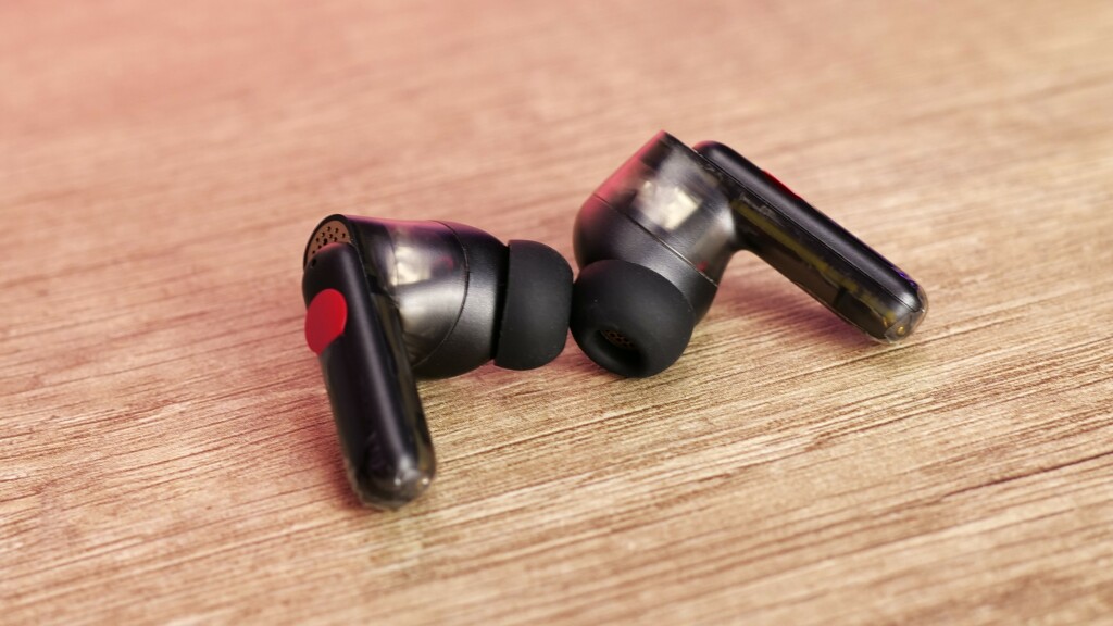 Test creative aurvana ace 2 03
