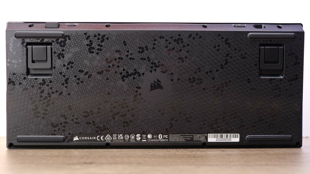 corsair k65 plus wireless call of duty 01