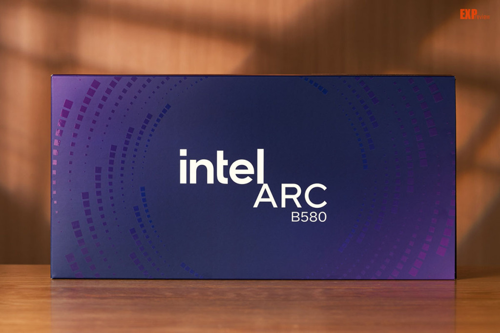 Intel Arc B580 Limited Edition : Premières impressions sur la nouvelle carte graphique Xe2 Battlemage 3 intel arc b580 05