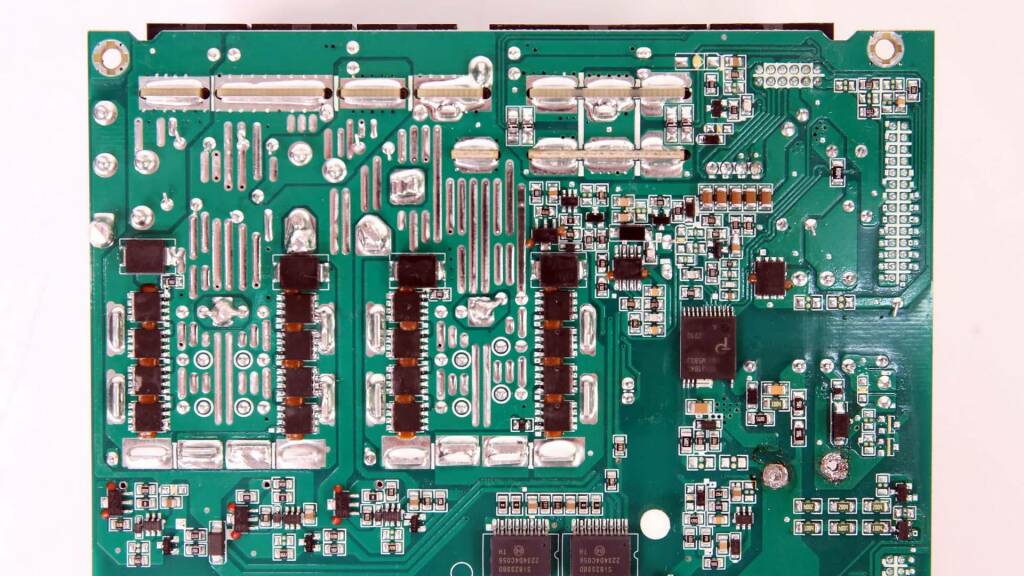 seasonic prime tx 1600 noctua edition 29 main PCB2 2