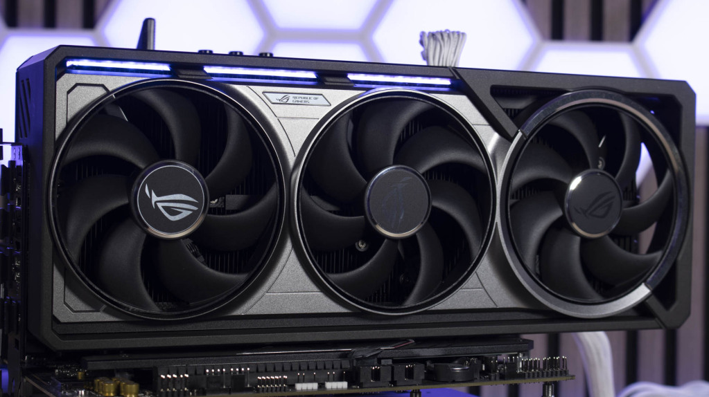 ASUS ROG Astral RTX 5080 OC RGB 1