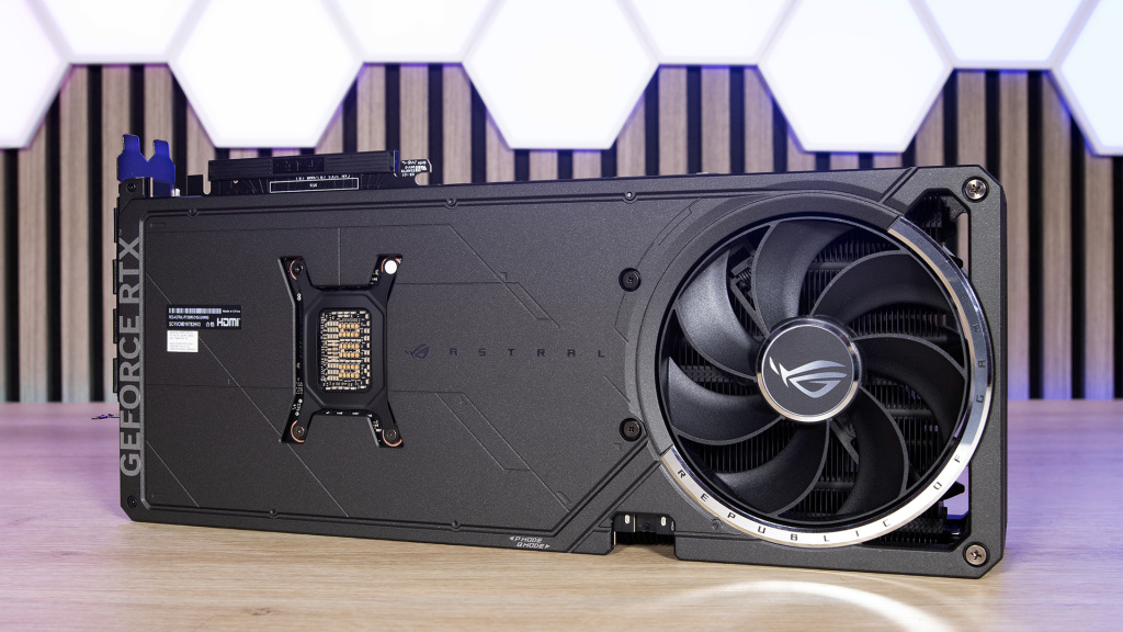 ASUS ROG Astral RTX 5080 OC arrière