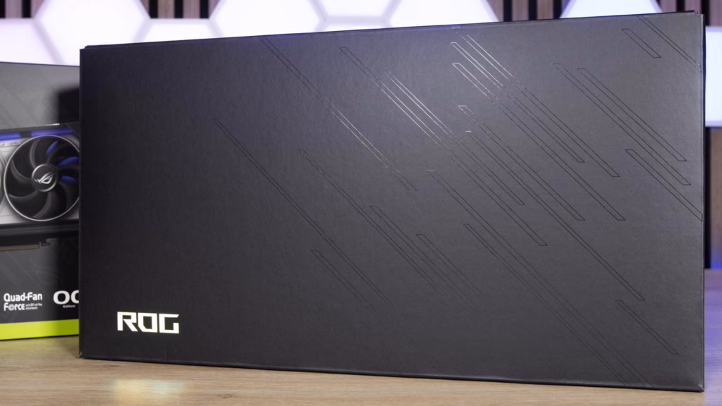 ASUS ROG Astral RTX 5080 OC boite 2