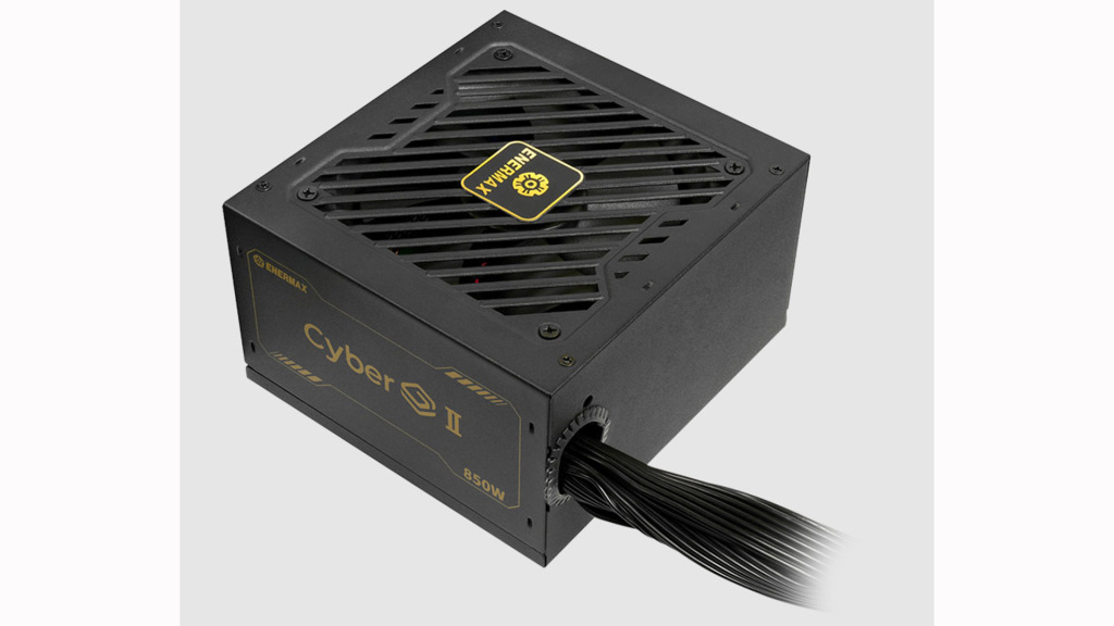 Alimentations ENERMAX ATX 3.1 80PLUS Gold REVOLUTION III et CyberG II 3 Alimentations ENERMAX CyberG