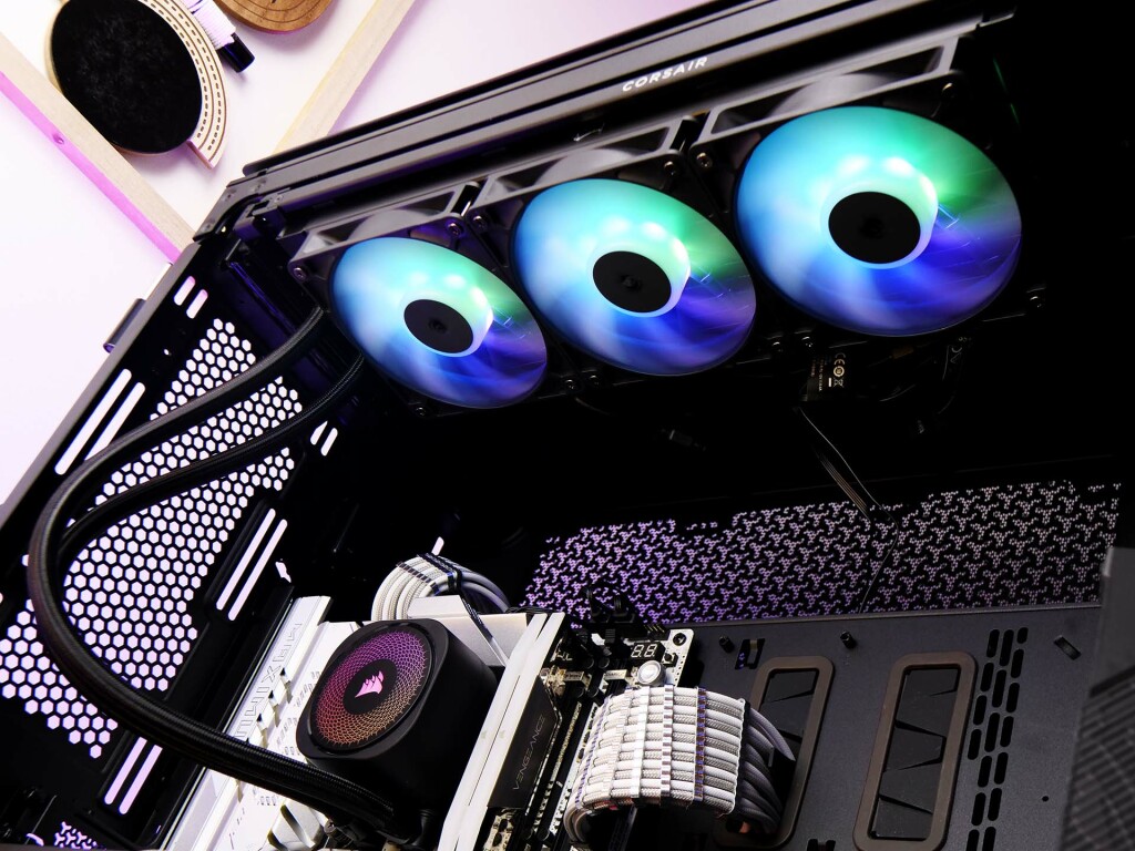 Corsair nautilus 360 rs argb show 03