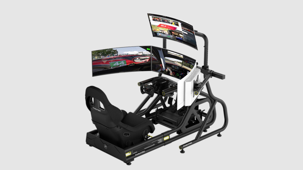 Fanatec présente le cockpit ClubSport GT pour des courses immersives 2 Fanatec ClubSport GT Cockpit 1