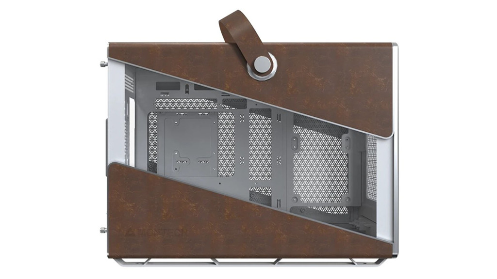 MONTECH fait péter le cuir pour son dernier boîtier Heritage 3 MONTECH Heritage blanc