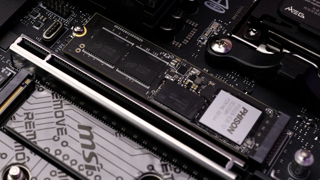 MSI Dévoile les Cartes Mères Intel B860 et H810 : Une Nouvelle Référence en Performance et Innovation 6 MSI MEG X870E GODLIKE 5x ssd m2 ez