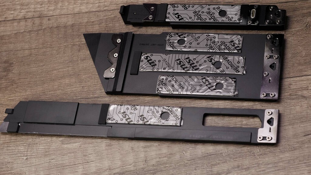 MSI MEG X870E GODLIKE 5x ssd m2 heatsink thermal