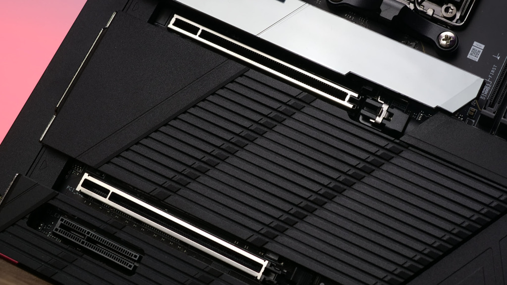 MSI MEG X870E GODLIKE pcie