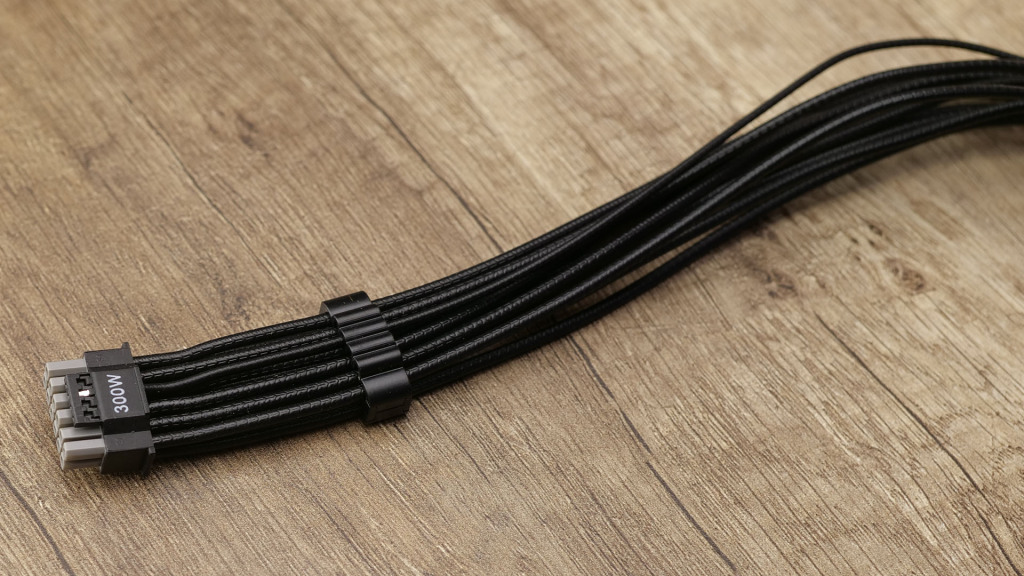corsair rm650e cable 12V 2x6 300W