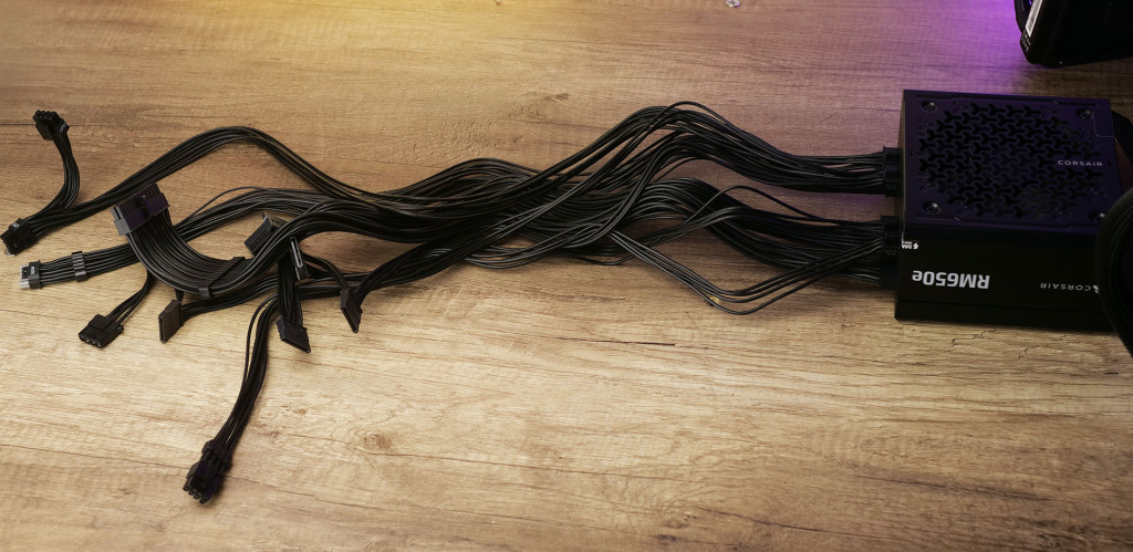 corsair rm650e cables longs