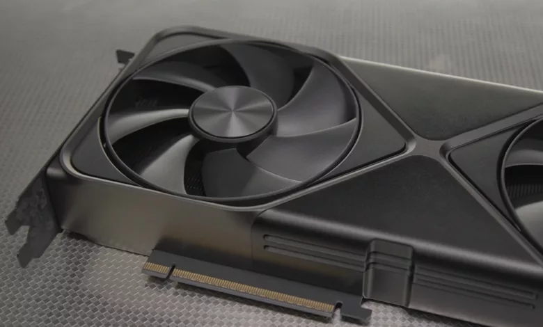 De nombreux GPU NVIDIA GeForce RTX 5090D et 5090 HS : un souci lié aux pilotes, au BIOS ou au PCIe ? 1 unboxing rtx 5090 08