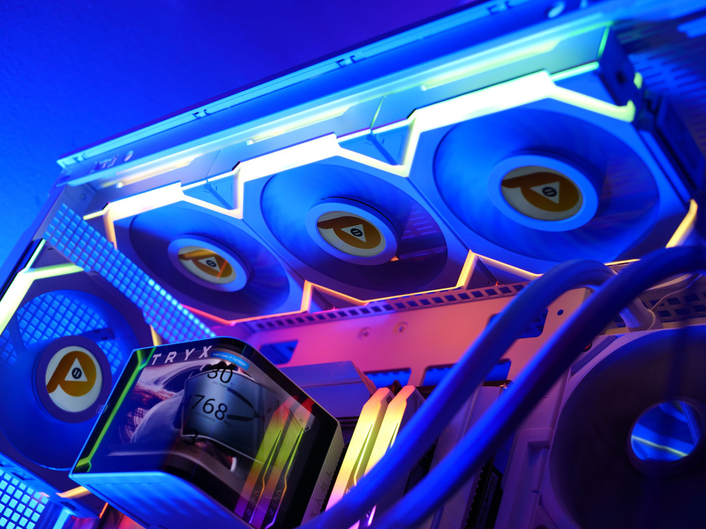 uni fan sl wirekess lcd 120 15