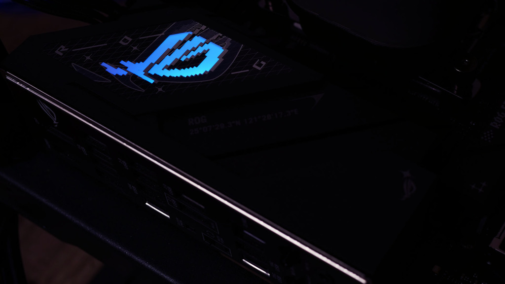 ASUS ROG STRIX B850 F GAMING WIFI rgb logo