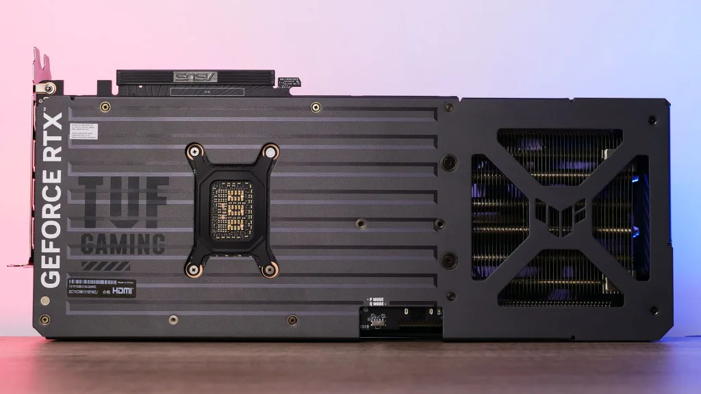 Asus TUF Gaming GeForce RTX 5080 OC back plate