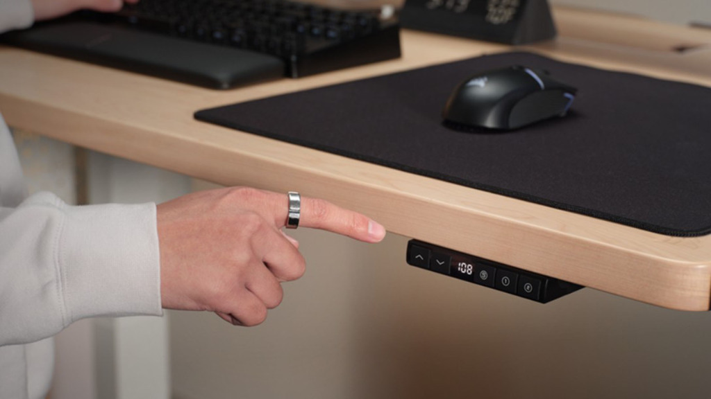 CORSAIR lance le bureau Platform :4, parfaitement adapté aux espaces compacts 3 CORSAIR Platform 4 Elevate