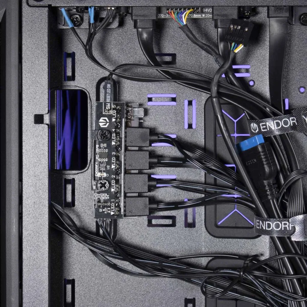 ENDORFY Arx 700 ARGB hub