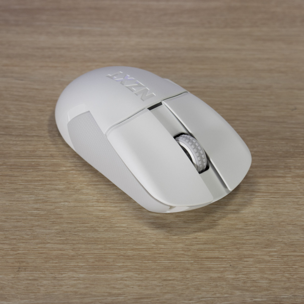 NZXT Lift ELITE Wireless dessus droit